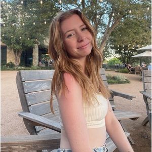 Meet your Posher, Melanie